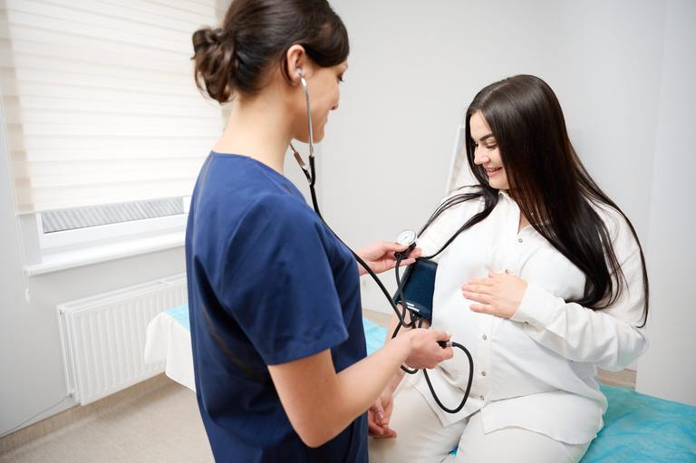 Image for Pregnant? Don’t Ignore These 10 Warning Signs